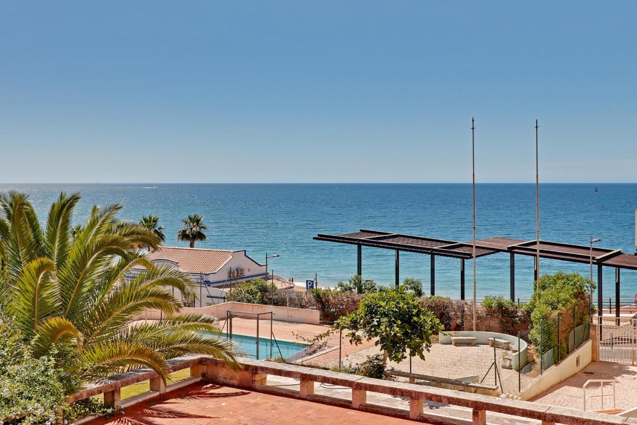 Ocean Chic By The Apartment *