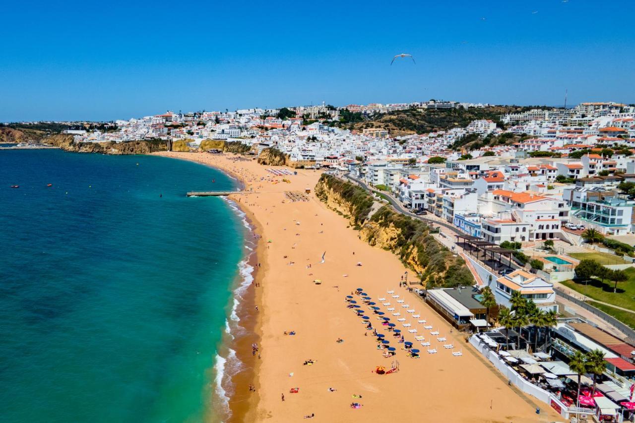 Ocean Chic By The Apartment Albufeira